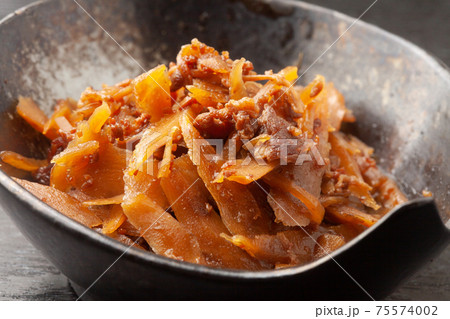 牛肉とごぼうのしぐれ煮 75574002