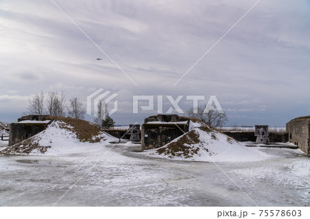 Russia. March 14, 2021. The Demidov battery of Kane cannons in the Patriot Park of the city of Kronstadt-the museum of the history of the development of Russian weapons. Russia. March 14, 2021. The Demidov battery of Kane cannons in the Patriot Park of the city of Kronstadt-the museum of the history of the development of Russian weapons. 75578603