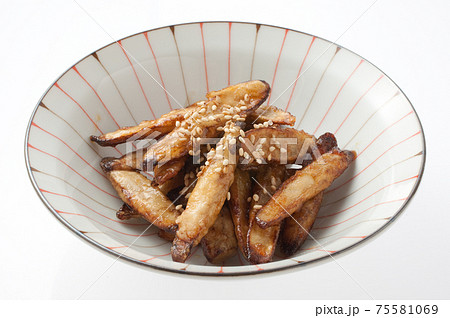 ごぼうの甘辛揚げ ごぼうの甘辛揚げ 75581069