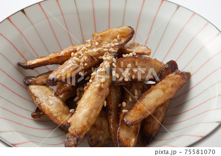 ごぼうの甘辛揚げ ごぼうの甘辛揚げ 75581070
