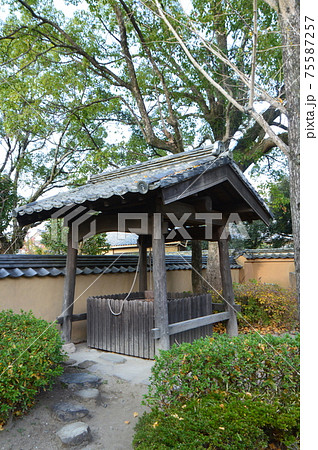 古井戸（能見邸 北台武家屋敷群･杵築城 城下／大分県杵築市杵築） 75587257