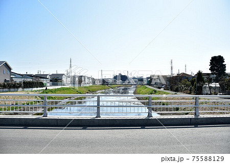 茅ヶ崎 川のある街並み 茅ヶ崎 川のある街並み 75588129