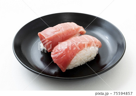 本マグロの寿司　中トロ 75594857