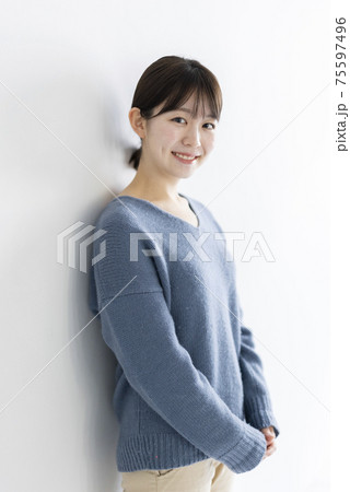 清潔感のある女性 75597496