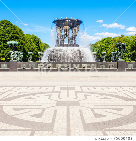 Vigeland sculpture park, Oslo 75600403