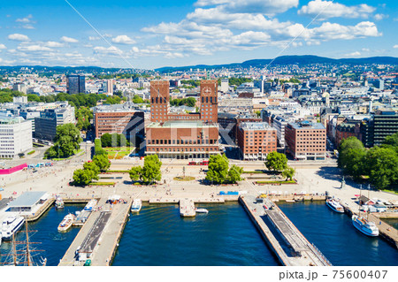 Radhus City Hall, Oslo 75600407