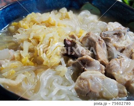 酸菜粉絲 75602780