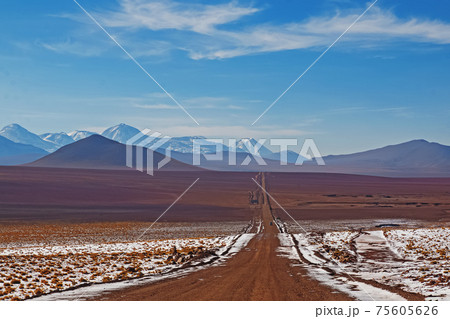 Road going to Volcanoes of Atacama desert Road going to Volcanoes of Atacama desert 75605626