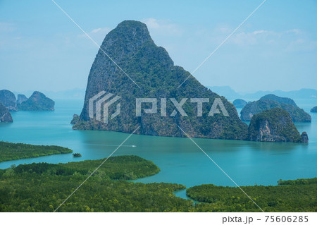 Scenery Phang Nga bay view point at Samet Nang She near Phuket in Southern, Thailand., landmark and popular for tourists attraction. Southeast Asia travel and tropical summer vacation concept 75606285