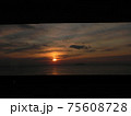 初日の出 75608728
