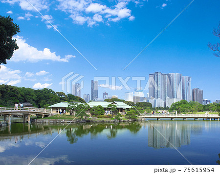 【東京都・2017年6月】 浜離宮庭園 都市景観 【東京都・2017年6月】 浜離宮庭園 都市景観 75615954