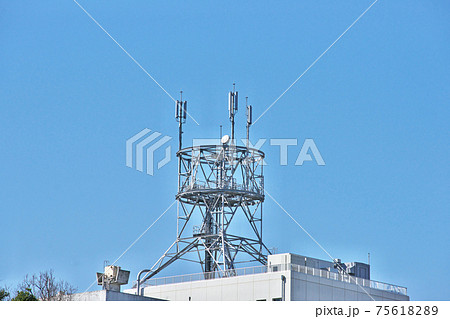 携帯電話用の基地局アンテナ鉄塔 携帯電話用の基地局アンテナ鉄塔 75618289