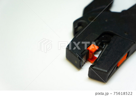 【工具】ワイヤーストリッパー・皮剥き【電線加工】 【工具】ワイヤーストリッパー・皮剥き【電線加工】 75618522