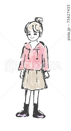 微笑んでいる女の子の全身手描きイラストのイラスト素材