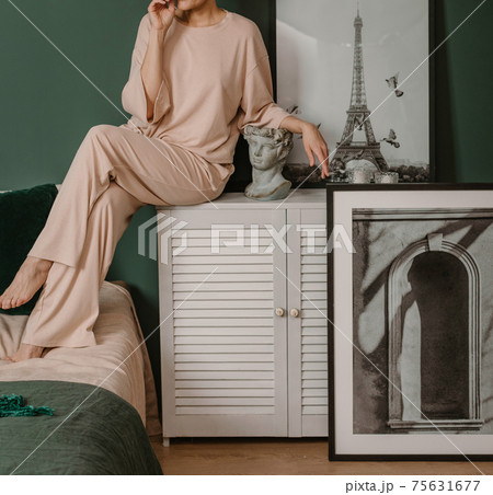 woman pajamas spring concept home interior green woman pajamas spring concept home interior green 75631677