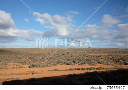 雄大なオーストラリアの開拓精神にふれる魅惑の大陸横断鉄道の旅 アウトバック(Outback) 雄大なオーストラリアの開拓精神にふれる魅惑の大陸横断鉄道の旅 アウトバック(Outback) 75635407