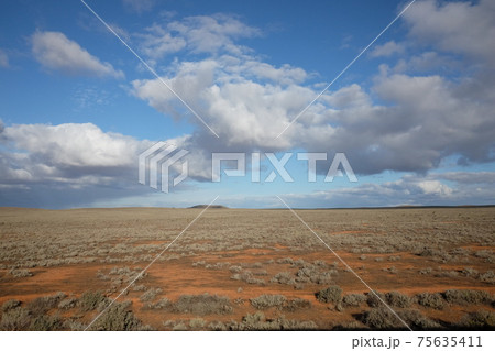 雄大なオーストラリアの開拓精神にふれる魅惑の大陸横断鉄道の旅 アウトバック(Outback) 雄大なオーストラリアの開拓精神にふれる魅惑の大陸横断鉄道の旅 アウトバック(Outback) 75635411
