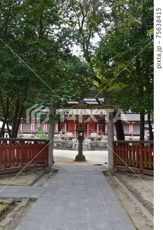 休ヶ岡八幡宮への参詣路（奈良県奈良市西ノ京町457） 75638415