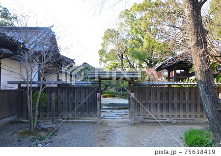 武家屋敷「能見邸」の木戸（北台武家屋敷群･杵築城 城下／大分県杵築市杵築） 75638419