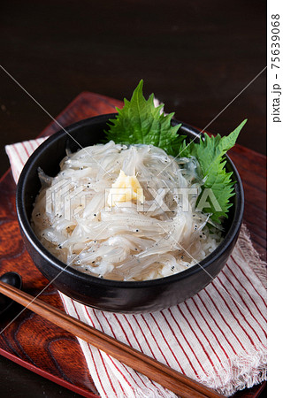 白魚丼 白魚丼 75639068