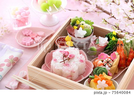 お花見弁当　おうちでお花見 75640084