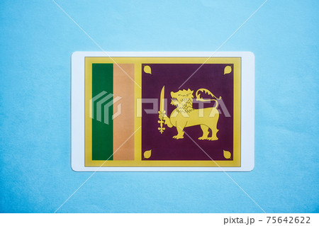スリランカ国旗 75642622