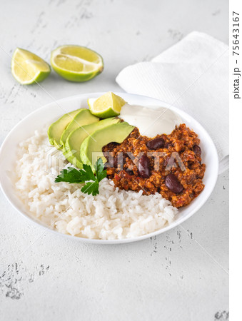 Bowl of chili con carne Bowl of chili con carne 75643167