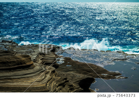 ハワイ オアフ島 ハロナ潮吹き岩展望台の写真素材