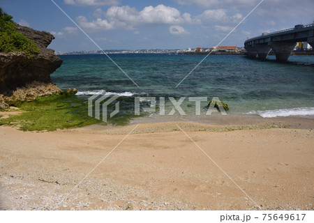 沖縄 浦添西海岸カーミージーの風景 沖縄 浦添西海岸カーミージーの風景 75649617