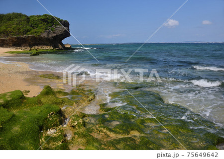 沖縄 浦添西海岸カーミージーの風景 沖縄 浦添西海岸カーミージーの風景 75649642