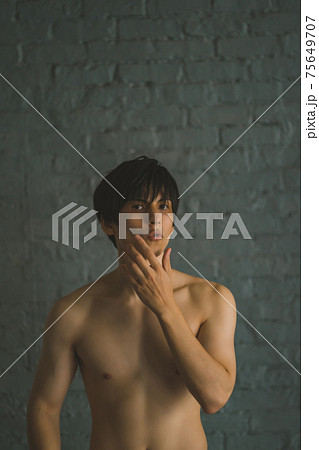 メンズビューティー 75649707