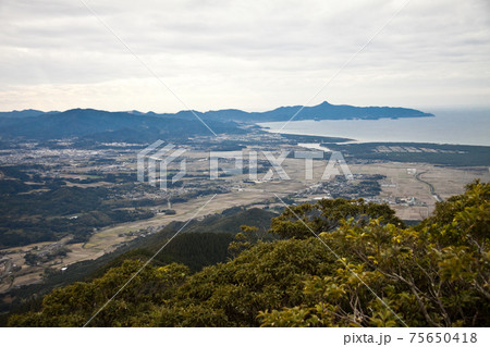 金峯山から見る南九州市市街地と野間半島 金峯山から見る南九州市市街地と野間半島 75650418