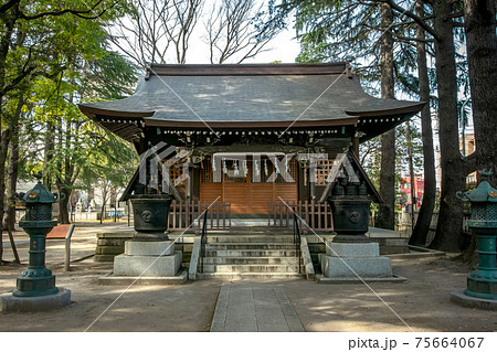 埼玉県川口市の川口神社と境内社の梅ノ木天神社 75664067