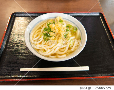 讃岐うどん 75665729