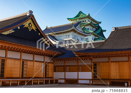 名古屋城、金鯱のない天守閣〈愛知県名古屋市〉 名古屋城、金鯱のない天守閣〈愛知県名古屋市〉 75668835