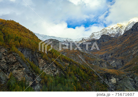 View of landscape snow alp mountain in autumn at countryside swiss View of landscape snow alp mountain in autumn at countryside swiss 75671607
