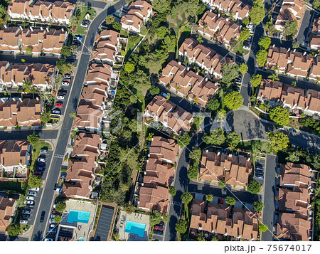 Aerial view of upper middle class neighborhood with big villas around in San Diego Aerial view of upper middle class neighborhood with big villas around in San Diego 75674017