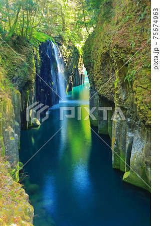 【宮崎県】高千穂峡と真名井の滝 【宮崎県】高千穂峡と真名井の滝 75674963