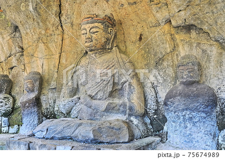 【大分県】臼杵磨崖仏　古園石仏 75674989
