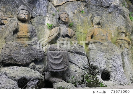 【大分県】臼杵磨崖仏　ホキ石仏第一群 75675000