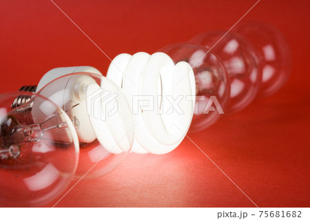 Light bulb 75681682