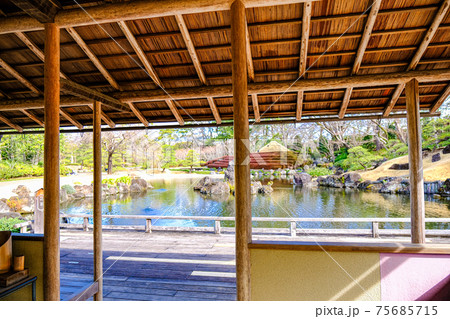 紅葉山庭園 東屋 紅葉山庭園 東屋 75685715