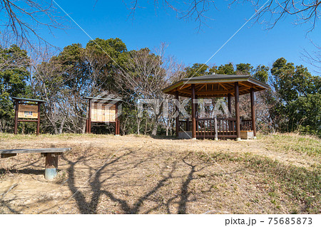 少年の森の広場の東屋（雲山峰ハイキングコース） 75685873