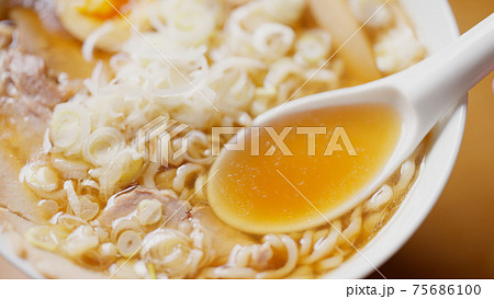 醤油ラーメン イメージ 醤油ラーメン イメージ 75686100