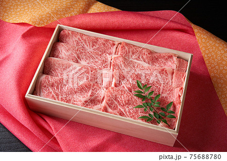 国産和牛 ロースすき焼き用 国産和牛 ロースすき焼き用 75688780