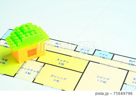 住宅、マイホームのイメージ画像 75689796
