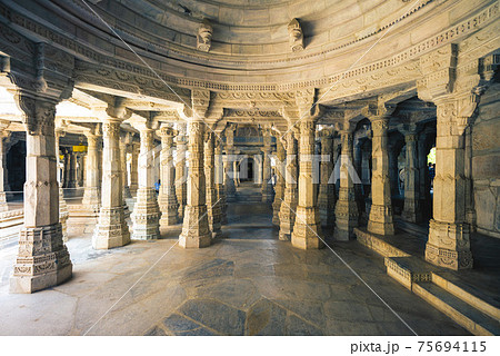 Ranakpur Jain temple, or Chaturmukha Dharana Vihara, in Rajasthan, India Ranakpur Jain temple, or Chaturmukha Dharana Vihara, in Rajasthan, India 75694115