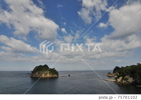 伊豆半島(西伊豆町堂ヶ島) 伊豆半島(西伊豆町堂ヶ島) 75701102