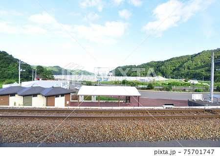 2020年夏、盛駅から釜石駅までの三陸鉄道リアス線からの車窓風景 2020年夏、盛駅から釜石駅までの三陸鉄道リアス線からの車窓風景 75701747