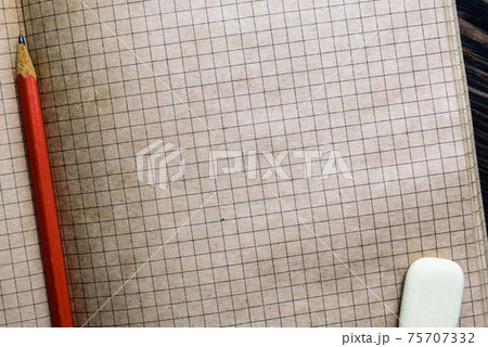 Squared paper of notebook backgroundの写真素材 [75707332] - PIXTA